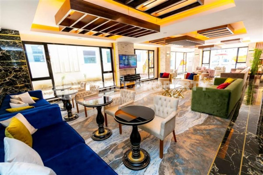 Three-bedroom apartment, 180 m², in an elite complex in Mahmutlar, 350 meters from the sea.-id-2111-photo-22