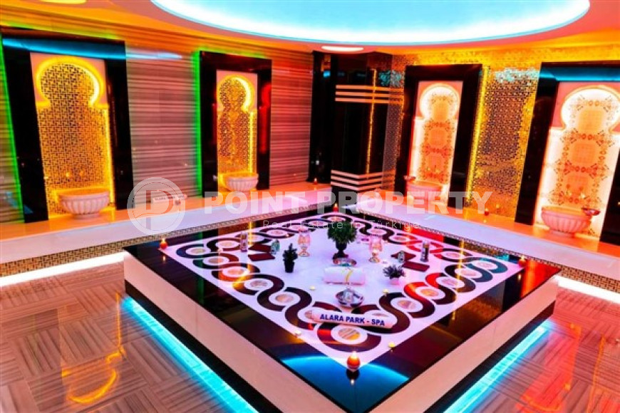 Three-bedroom apartment, 180 m², in an elite complex in Mahmutlar, 350 meters from the sea.-id-2111-photo-30