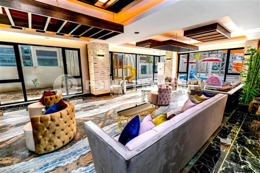 Three-bedroom apartment, 180 m², in an elite complex in Mahmutlar, 350 meters from the sea.-id-2111-photo-35