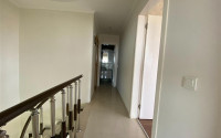 Duplex apartment 3+1, 180m², in a residence with good infrastructure in the Tosmur area, Alanya-id-2122-photo-9