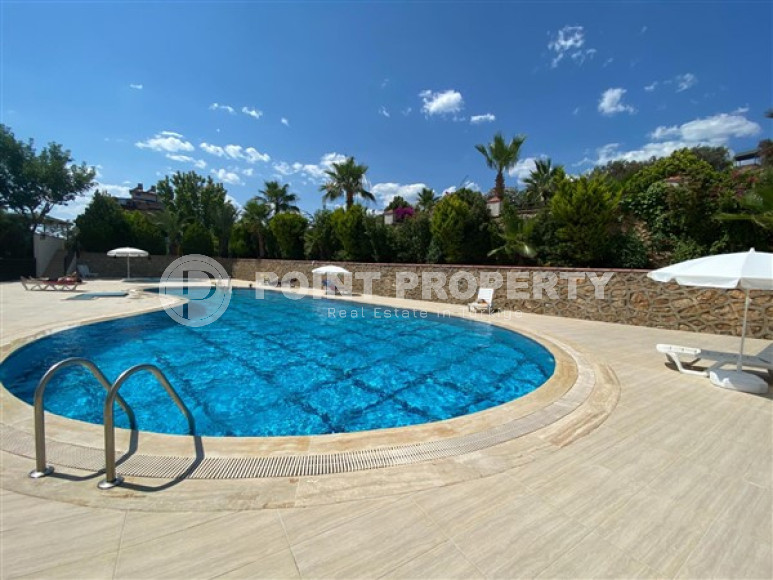 Duplex apartment 3+1, 180m², in a residence with good infrastructure in the Tosmur area, Alanya-id-2122-photo-25