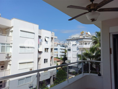 Elegant three bedroom penthouse, 140m², in Lower Oba, Alanya, in a complex with a swimming pool-id-2124-photo-2