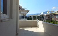 Elegant three bedroom penthouse, 140m², in Lower Oba, Alanya, in a complex with a swimming pool-id-2124-photo-3