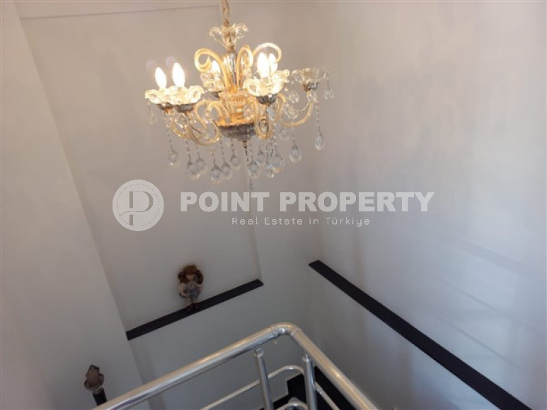 Elegant three bedroom penthouse, 140m², in Lower Oba, Alanya, in a complex with a swimming pool-id-2124-photo-11