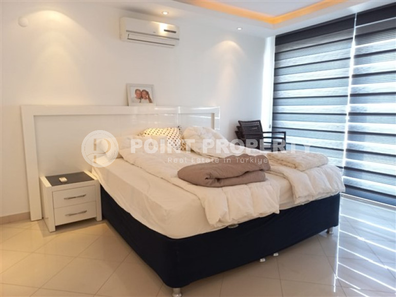 Elegant three bedroom penthouse, 140m², in Lower Oba, Alanya, in a complex with a swimming pool-id-2124-photo-13