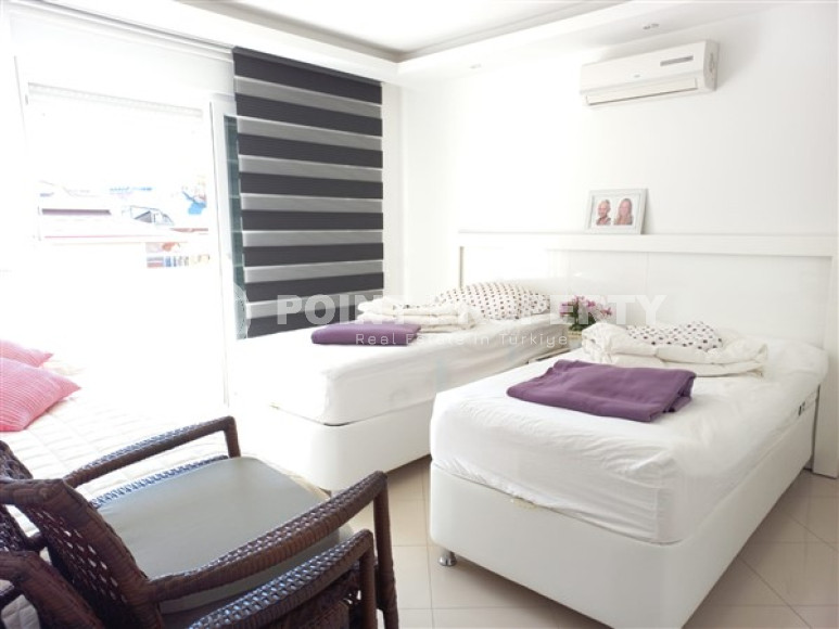 Elegant three bedroom penthouse, 140m², in Lower Oba, Alanya, in a complex with a swimming pool-id-2124-photo-14