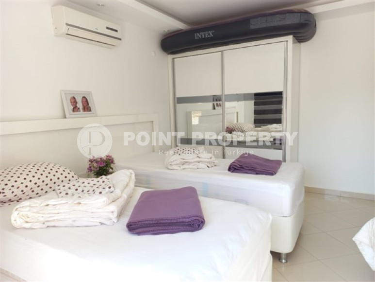 Elegant three bedroom penthouse, 140m², in Lower Oba, Alanya, in a complex with a swimming pool-id-2124-photo-16