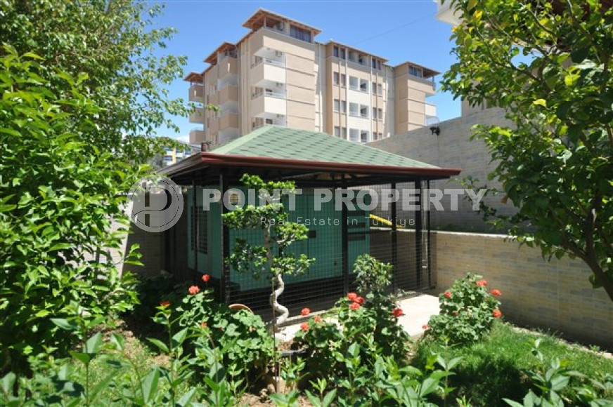 View elegant penthouse 3+1, 286m², in a residence with infrastructure in Tosmur, Alanya-id-2126-photo-4