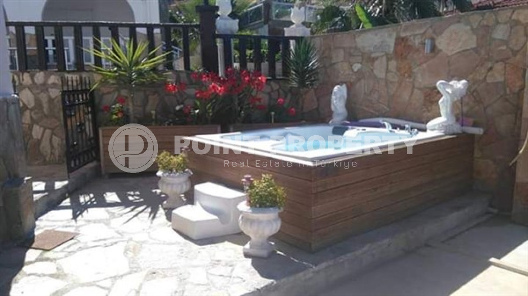 Меблированная частная вилла 3+1, 180м². с панорамными видами в районе Алании – Каргыджак-id-2129-фото-15