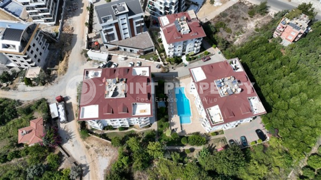 Well-kept two-bedroom apartment, 110m², at the foot of the Toros Mountains in Alanya - Upper Oba-id-2130-photo-2