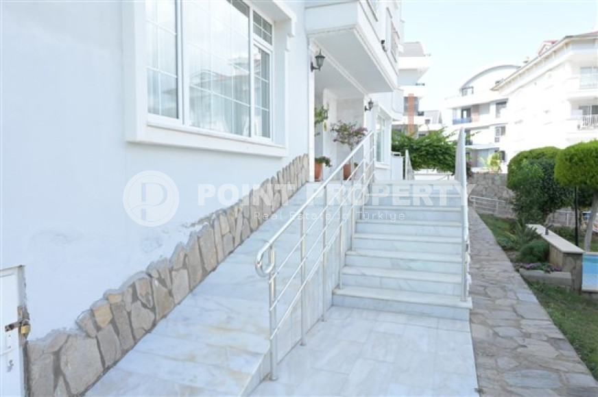 Well-kept two-bedroom apartment, 110m², at the foot of the Toros Mountains in Alanya - Upper Oba-id-2130-photo-26
