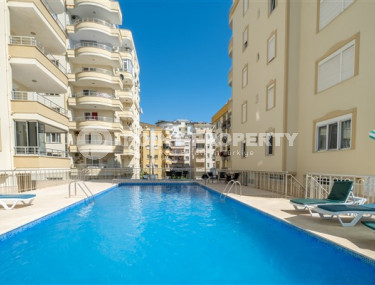 Ready to move in, three-room apartment, 120m², on the first coastline in Tosmur, Alanya-id-2131-photo-1