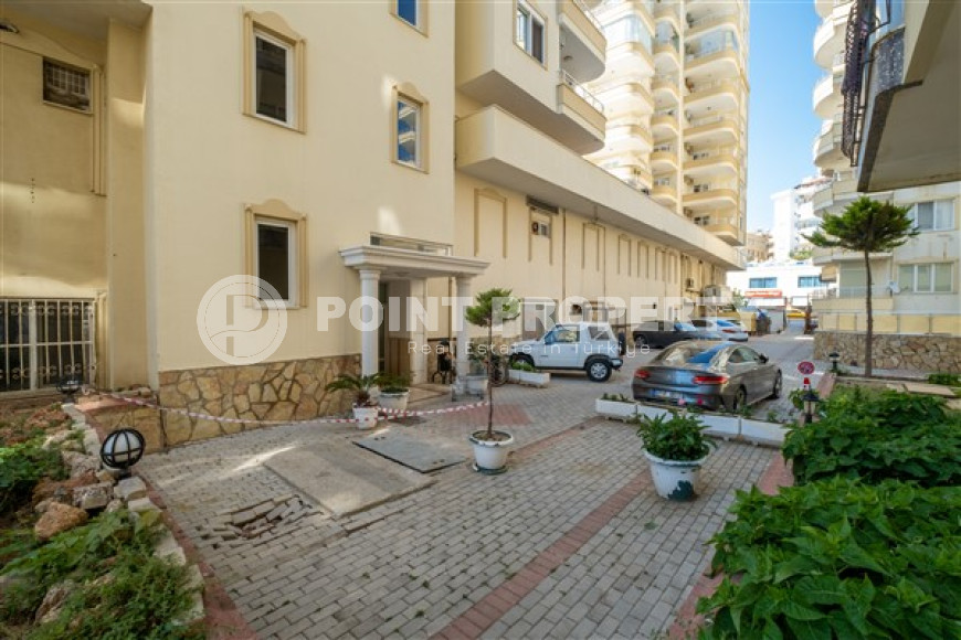 Готовая к проживанию, трехкомнатная квартира, 120м², на первой береговой линии в районе Тосмур, Алания-id-2131-фото-6