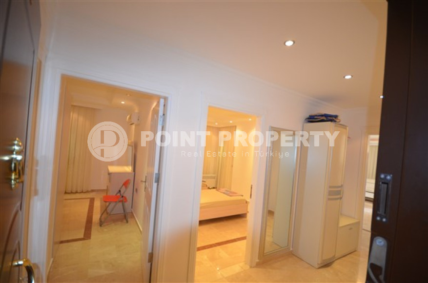 Готовая к проживанию, трехкомнатная квартира, 120м², на первой береговой линии в районе Тосмур, Алания-id-2131-фото-8