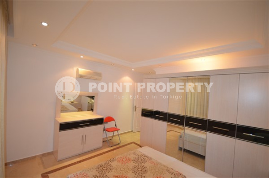 Готовая к проживанию, трехкомнатная квартира, 120м², на первой береговой линии в районе Тосмур, Алания-id-2131-фото-17