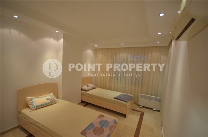 Готовая к проживанию, трехкомнатная квартира, 120м², на первой береговой линии в районе Тосмур, Алания-id-2131-фото-18