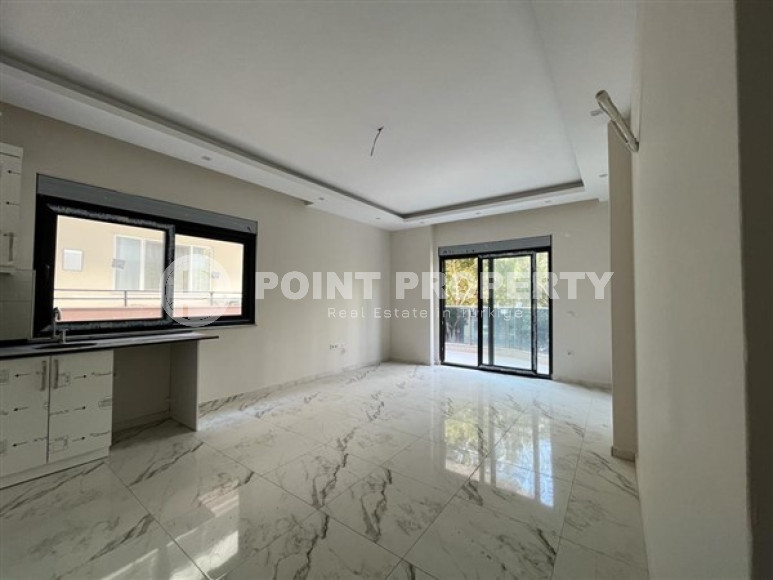 Spacious one-bedroom apartment in a residence with a swimming pool in the center of Alanya, near Keykubat beach-id-1169-photo-2