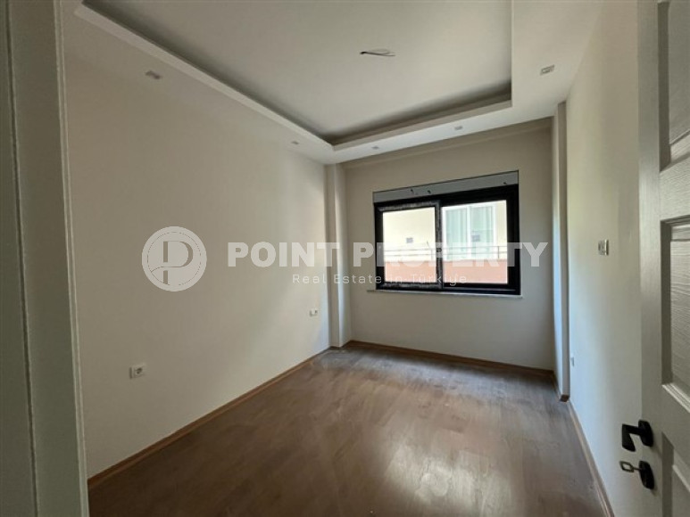 Spacious one-bedroom apartment in a residence with a swimming pool in the center of Alanya, near Keykubat beach-id-1169-photo-4