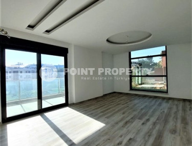 Two bedroom apartment, 115m², with separate kitchen in a new residence in Alanya - Oba-id-2136-photo-4