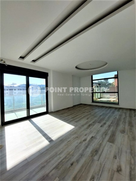 Two bedroom apartment, 115m², with separate kitchen in a new residence in Alanya - Oba-id-2136-photo-4