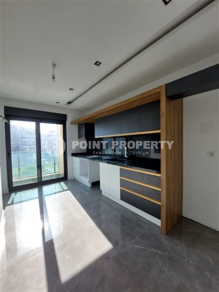Two bedroom apartment, 115m², with separate kitchen in a new residence in Alanya - Oba-id-2136-photo-6