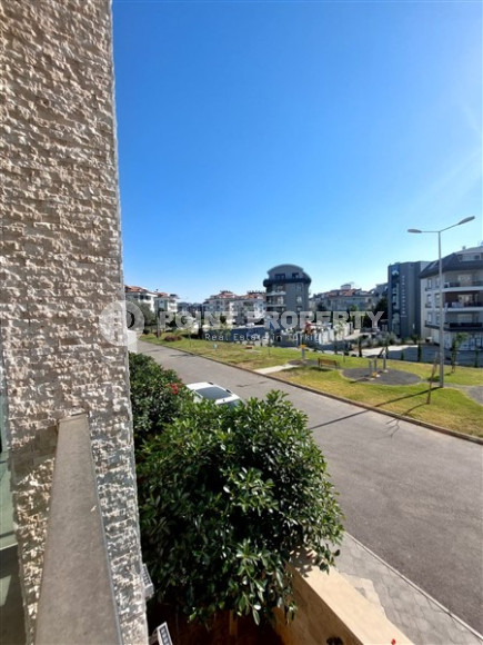 Two bedroom apartment, 115m², with separate kitchen in a new residence in Alanya - Oba-id-2136-photo-20