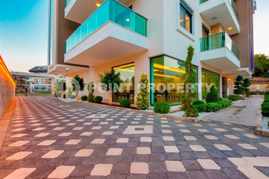 Two bedroom apartment, 115m², with separate kitchen in a new residence in Alanya - Oba-id-2136-photo-24