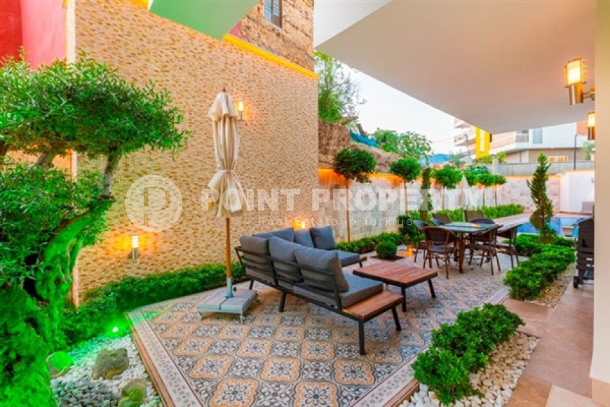 Two bedroom apartment, 115m², with separate kitchen in a new residence in Alanya - Oba-id-2136-photo-25