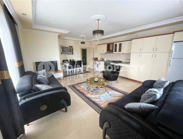 Просторная меблированная трехкомнатная квартира, 130м², в 400м от моря в Махмутларе, Алания-id-2137-фото-2