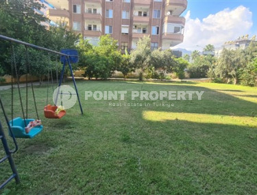 Three-room apartment, 90m², 200m from the sea in a cozy complex in the center of Oba, Alanya-id-2141-photo-2