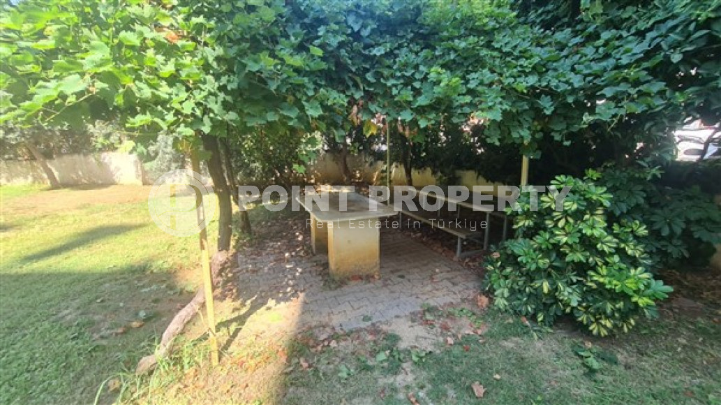 Three-room apartment, 90m², 200m from the sea in a cozy complex in the center of Oba, Alanya-id-2141-photo-3