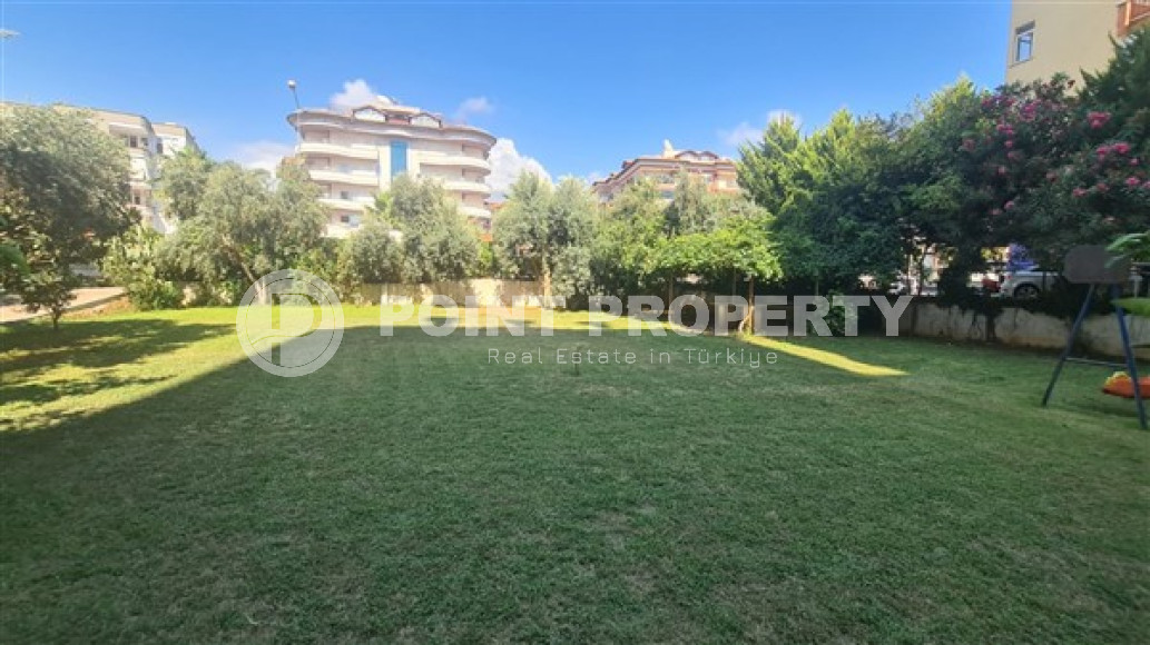 Three-room apartment, 90m², 200m from the sea in a cozy complex in the center of Oba, Alanya-id-2141-photo-4