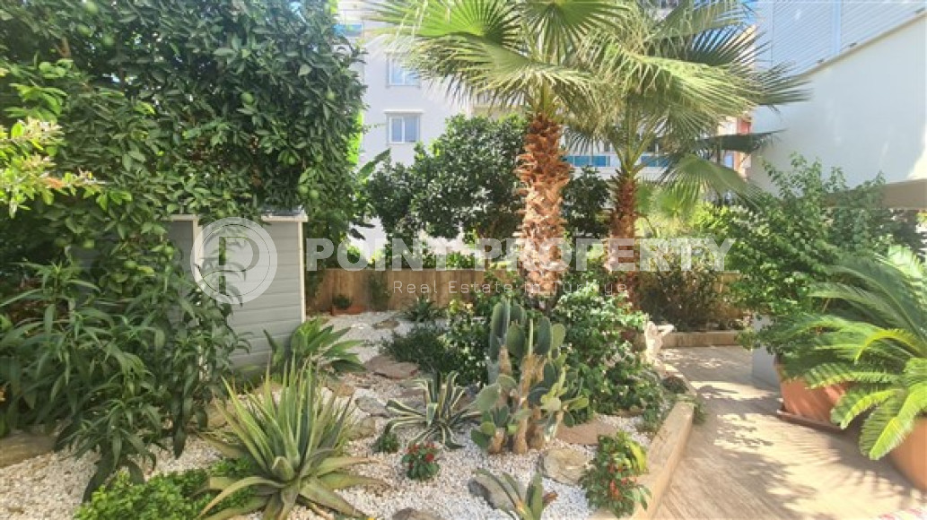 Three-room apartment, 90m², 200m from the sea in a cozy complex in the center of Oba, Alanya-id-2141-photo-9