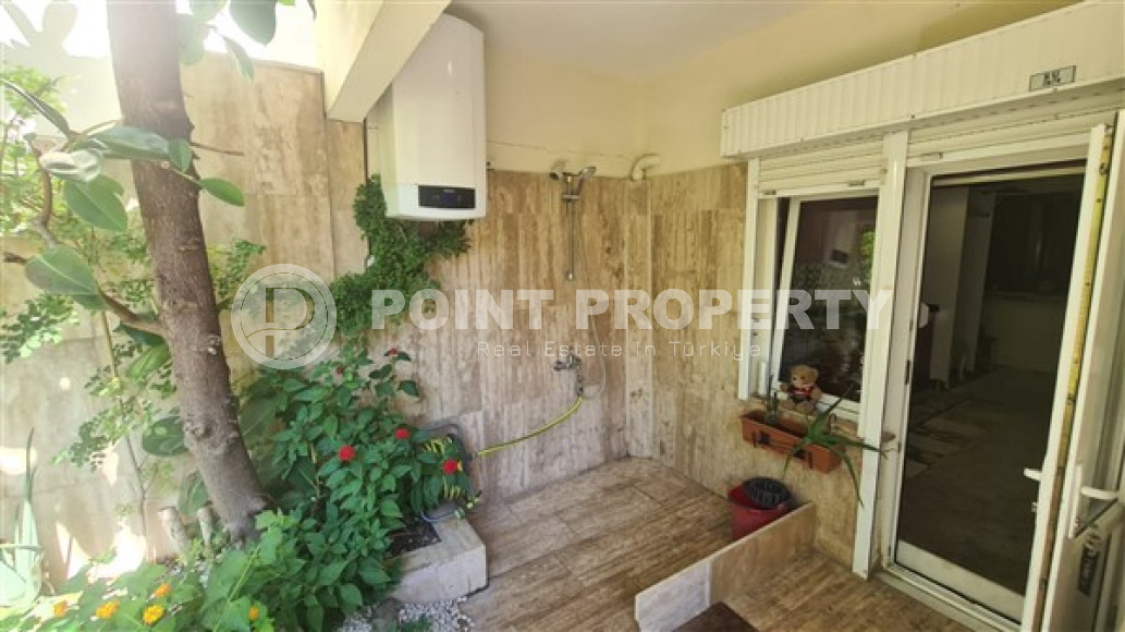 Three-room apartment, 90m², 200m from the sea in a cozy complex in the center of Oba, Alanya-id-2141-photo-15