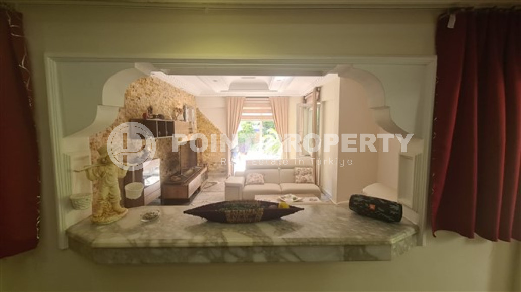 Three-room apartment, 90m², 200m from the sea in a cozy complex in the center of Oba, Alanya-id-2141-photo-17