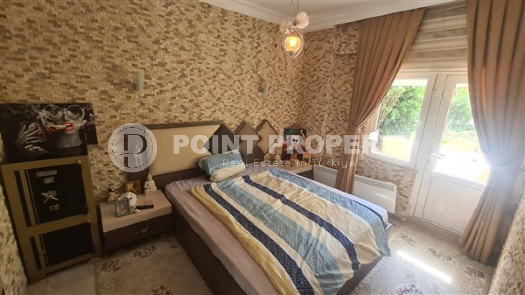 Three-room apartment, 90m², 200m from the sea in a cozy complex in the center of Oba, Alanya-id-2141-photo-34