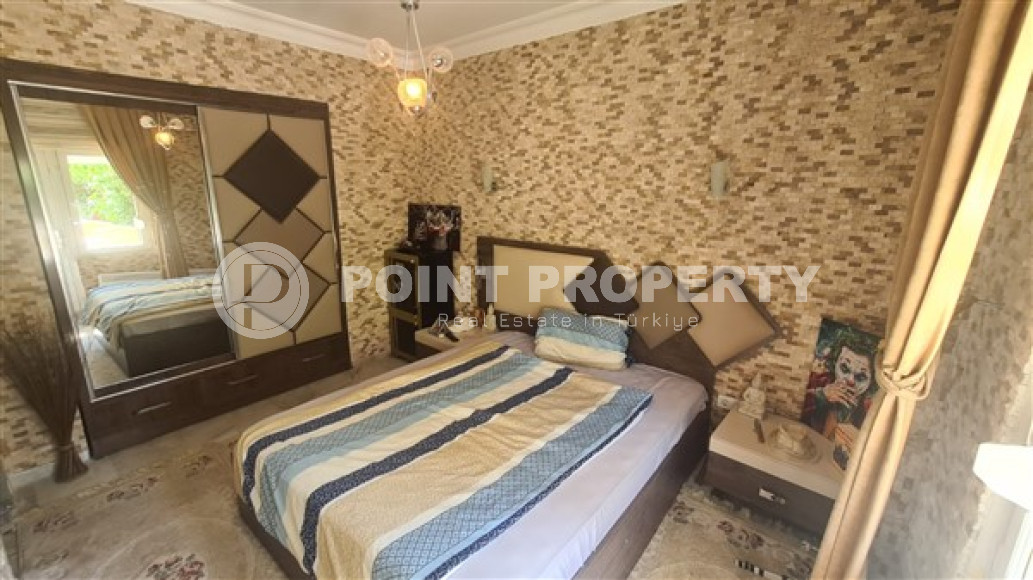 Three-room apartment, 90m², 200m from the sea in a cozy complex in the center of Oba, Alanya-id-2141-photo-37