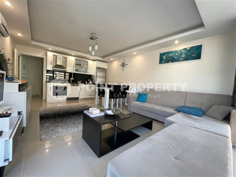 Меблированная двухкомнатная квартира, 65 м2 в самом центре Алании, до моря 900 метров-id-2143-фото-2