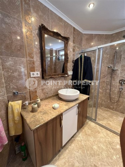 Private furnished villa 3+2, 330m², with private pool in Alanya Oba.-id-2145-photo-36