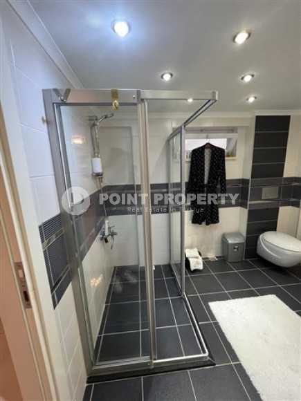 Private furnished villa 3+2, 330m², with private pool in Alanya Oba.-id-2145-photo-40