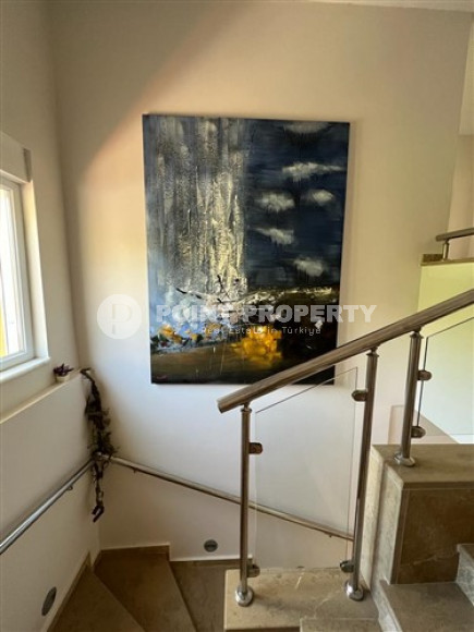 Private furnished villa 3+2, 330m², with private pool in Alanya Oba.-id-2145-photo-48