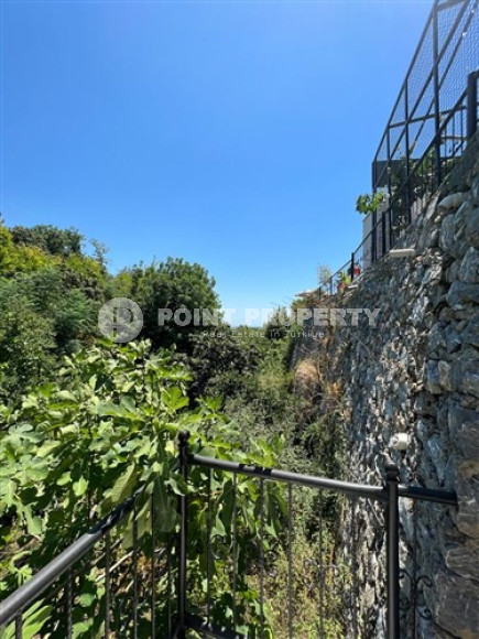 Private furnished villa 3+2, 330m², with private pool in Alanya Oba.-id-2145-photo-50