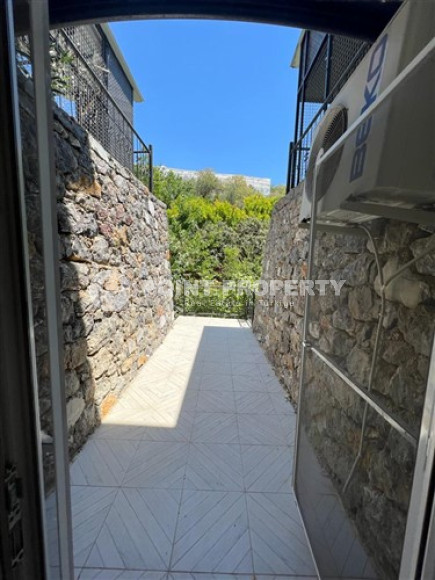 Private furnished villa 3+2, 330m², with private pool in Alanya Oba.-id-2145-photo-52