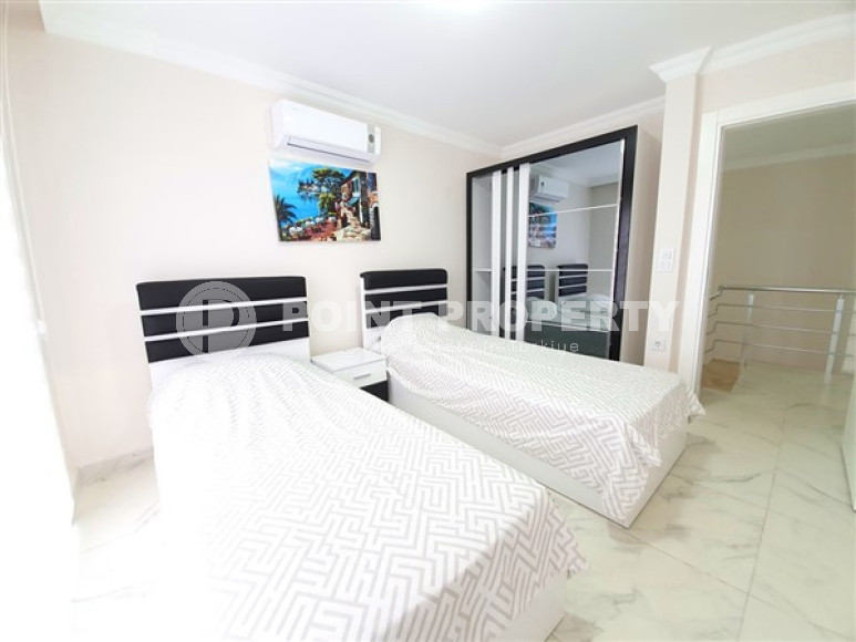 Ready to move in Penthouse 2+1, 110 m2 in a prestigious residential complex, 350 meters from the sea, Mahmutlar district.-id-2146-photo-11