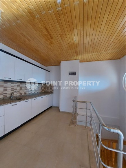 Двухуровневая квартира 6+2, 250м², в резиденции с недорогой инфраструктурой в районе Тосмур, Алания-id-2148-фото-15