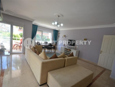Resale property in the Oba area: spacious furnished apartment 2+1, 120m², 400m from the sea.-id-2157-photo-3