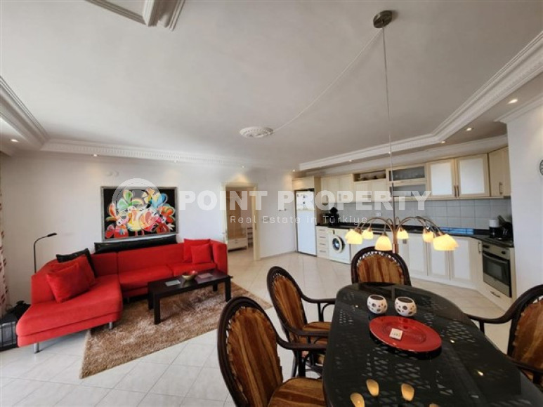 Готовая к проживанию, видовая квартира с двумя спальнями, 120м², в 500м от моря в районе Тосмур, Аланья-id-2160-фото-3