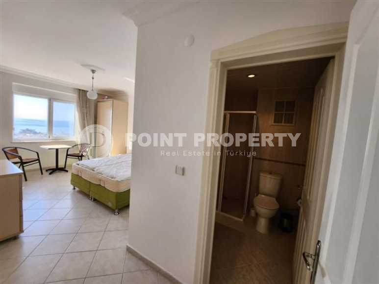 Готовая к проживанию, видовая квартира с двумя спальнями, 120м², в 500м от моря в районе Тосмур, Аланья-id-2160-фото-19