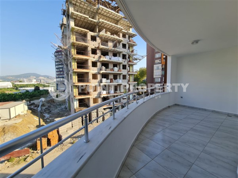 Просторная квартира с одной спальней, 65м², с видом на горы в 750м от моря в Махмутларе, Алания-id-2165-фото-14