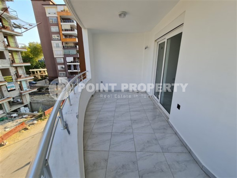 Просторная квартира с одной спальней, 65м², с видом на горы в 750м от моря в Махмутларе, Алания-id-2165-фото-16